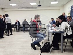 Трудова борса - бежанци