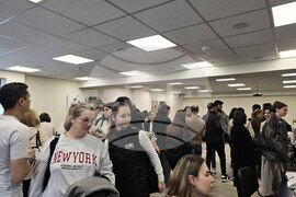 Трудова борса - бежанци