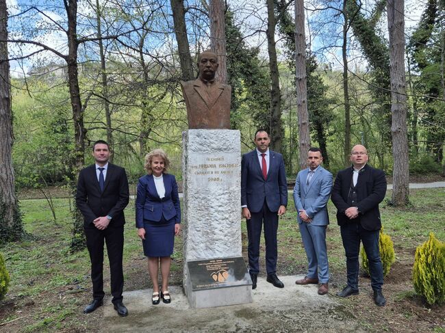 Заместник-министър Тошев откри паметна плоча „100 години седмица на гората“ в чест на загиналите лесовъди и залесители в Ловеч