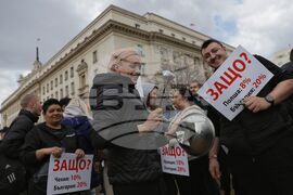 Протест - затворени заведения