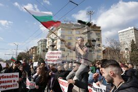 Протест - затворени заведения