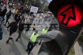 Протест - затворени заведения