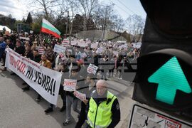 Протест - затворени заведения