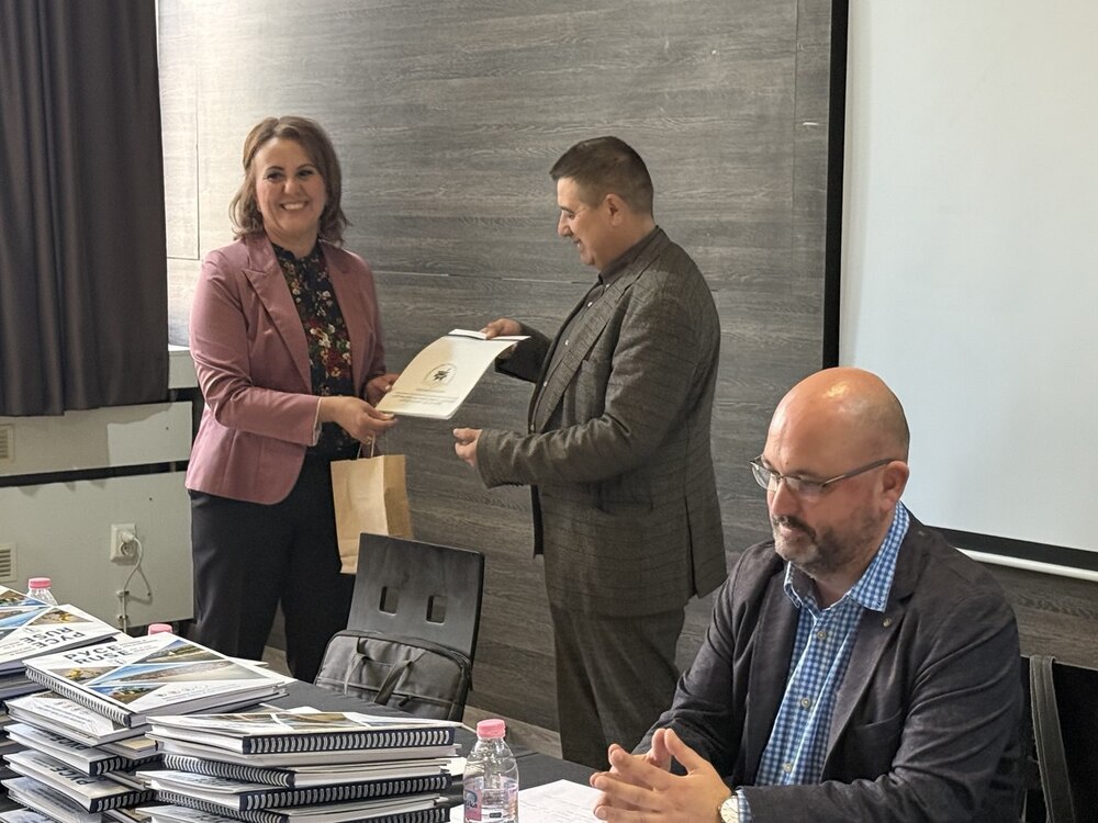 Актуални проблеми от дейността си обсъждат в Русе представители на 40 обредни дома от страната