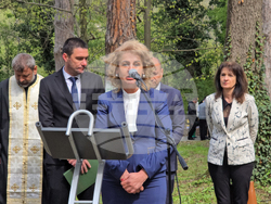 Ловеч - Седмица на гората - паметна плоча