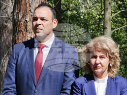 Ловеч - Седмица на гората - паметна плоча