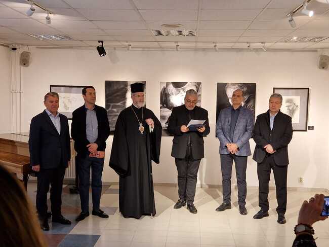 Изложбата „Атон в рисунки и фотографии“ на Андрей Янев и Мирослав Дачев бе открита в Българския културен институт в Берлин