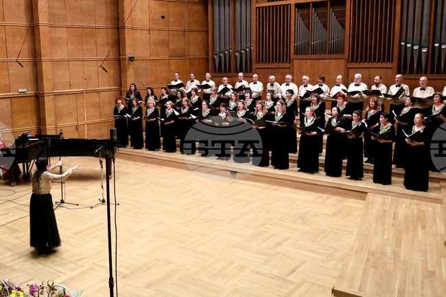 Хорът на медиците „Родина“ отпразнува своята 70-годишнина с концерт в зала „България“