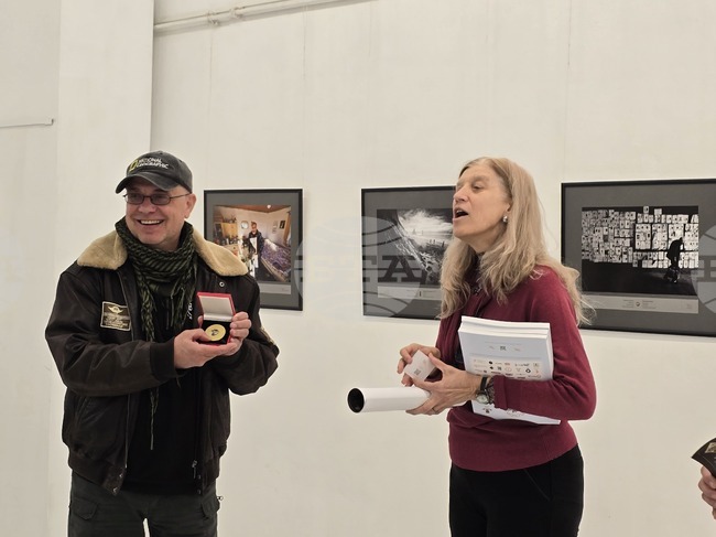 Плевен - фотоизложба - галерия "Илия Бешков"