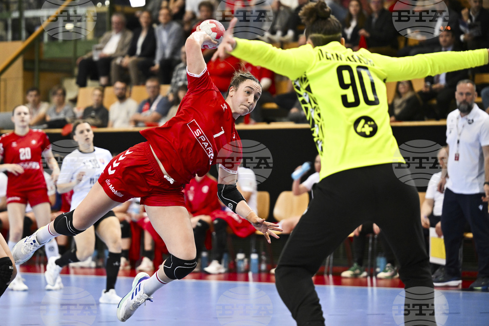 Switzerland Slovakia Women Handball