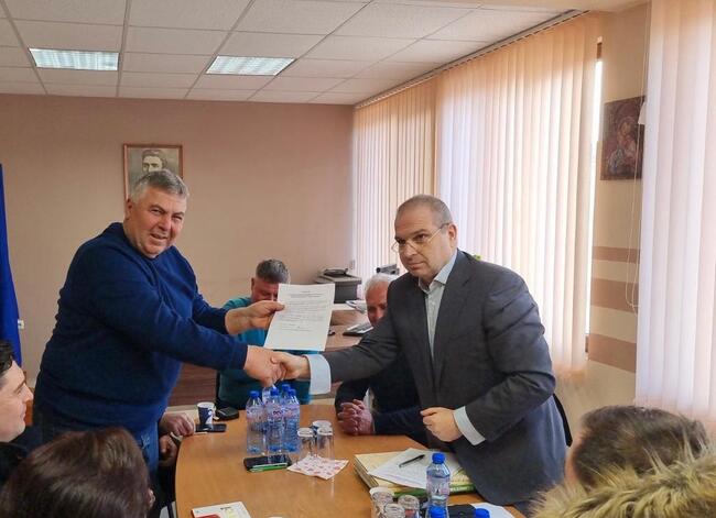 Вицепремиерът Караджов: Тази седмица обявяваме търг за ремонт на пътя Гълъбово - Мъдрец