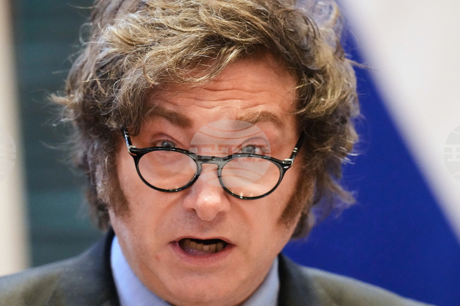 ЕФЕ: Нараства напрежението между партията на аржентинския президент Хавиер Милей и партията на експрезидента Маурисио Макри