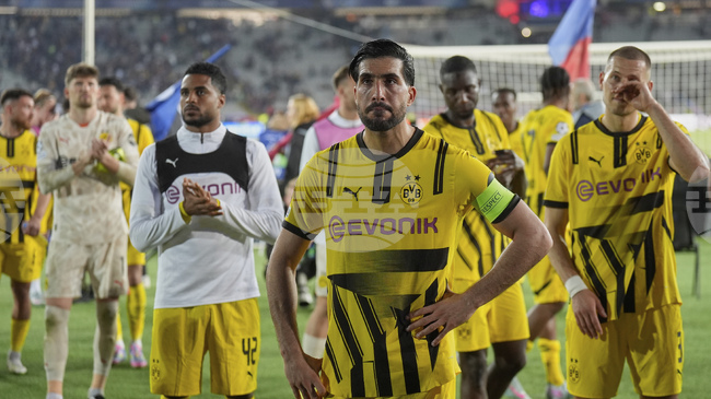 В Борусия Дортмунд са щастливи от завръщането в игра на капитана на тима Емре Джан