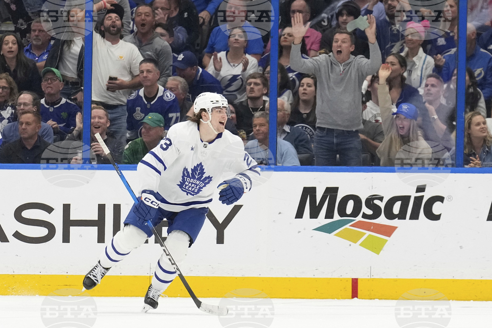 Торонто и Бостън запазиха нападатели с нови дългосрочни многомилионни договори