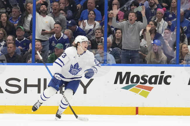 Торонто и Бостън запазиха нападатели с нови дългосрочни многомилионни договори