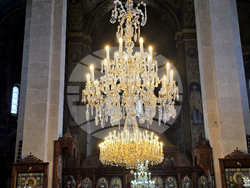 Видин - катедрален храм „Св. Димитър“ - реновирани полилеи