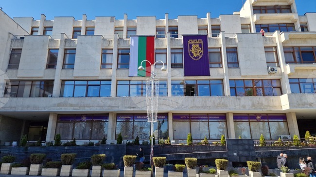 Община Велико Търново получава допълнително близо 70 000 евро за продължаване на проект „Топъл обяд“