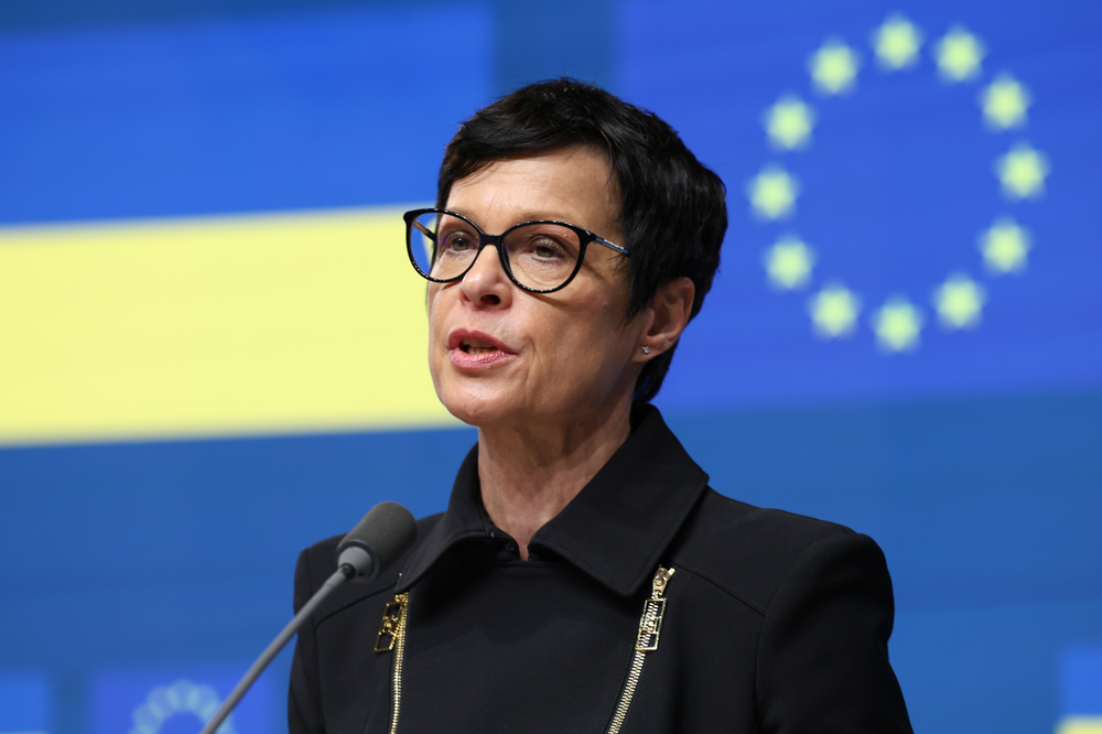 ЕС предвижда инвестиции от 40 млрд. евро за възстановяването на Украйна през следващите три години