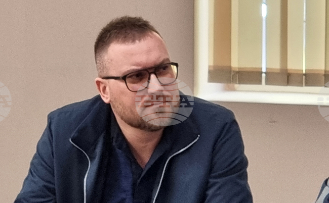 Предвиждат се два нови паркинга за товарни автомобили до ГКПП "Капитан Андреево", каза инж. Златко Янков от ОПУ в Хасково