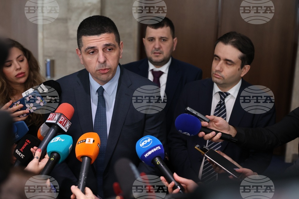 Borissov Unfazed by No-Confidence Motion, Real Issue Lies with Plovdiv Smuggling Rings, CC-DB MP Mirchev Says