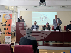 Университет по библиотекознание и информационни технологии - кариерен форум