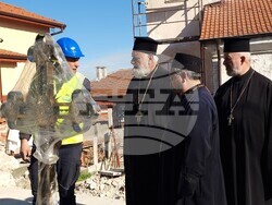 Хасково - църква "Св. Георги" - нов купол и кръст