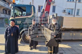 Хасково - църква "Св. Георги" - нов купол и кръст