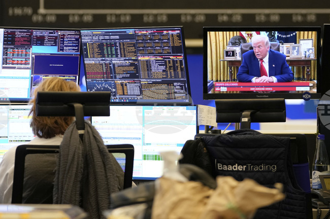 Разнопосочно започва търговията на европейските фондови борси 