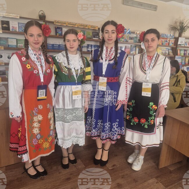 В Одеса се състоя откриването на четвъртия етап на осмата общоукраинска ученическа олимпиада по български език и литература