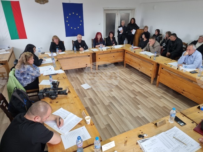 Общинските съветници в Бобов дол ще гласуват допълване на Годишната програма за управление и разпореждане с имоти общинска собственост
