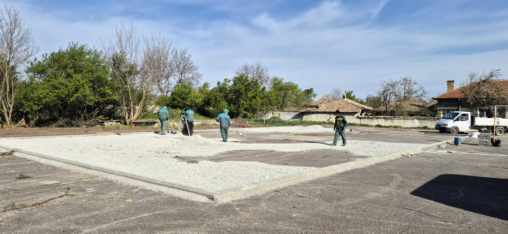 Обновяват спортни игрища в два от кварталите на Търговище 