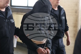 Съдебната палата - задържани - мярка