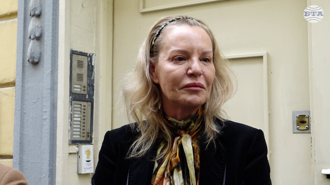 Стефка Костадинова: "Не заслужавам да се хвърля толкова кал срещу мен, аз съм чиста пред съвестта си"