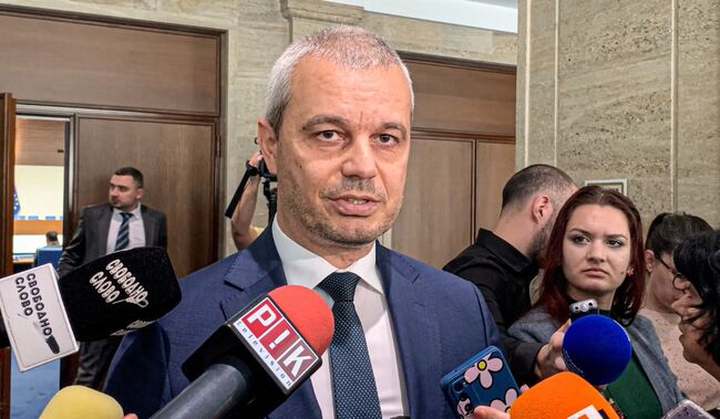 ПП “Възраждане”: Костадин Костадинов на разпит по сигнал на Пеевски