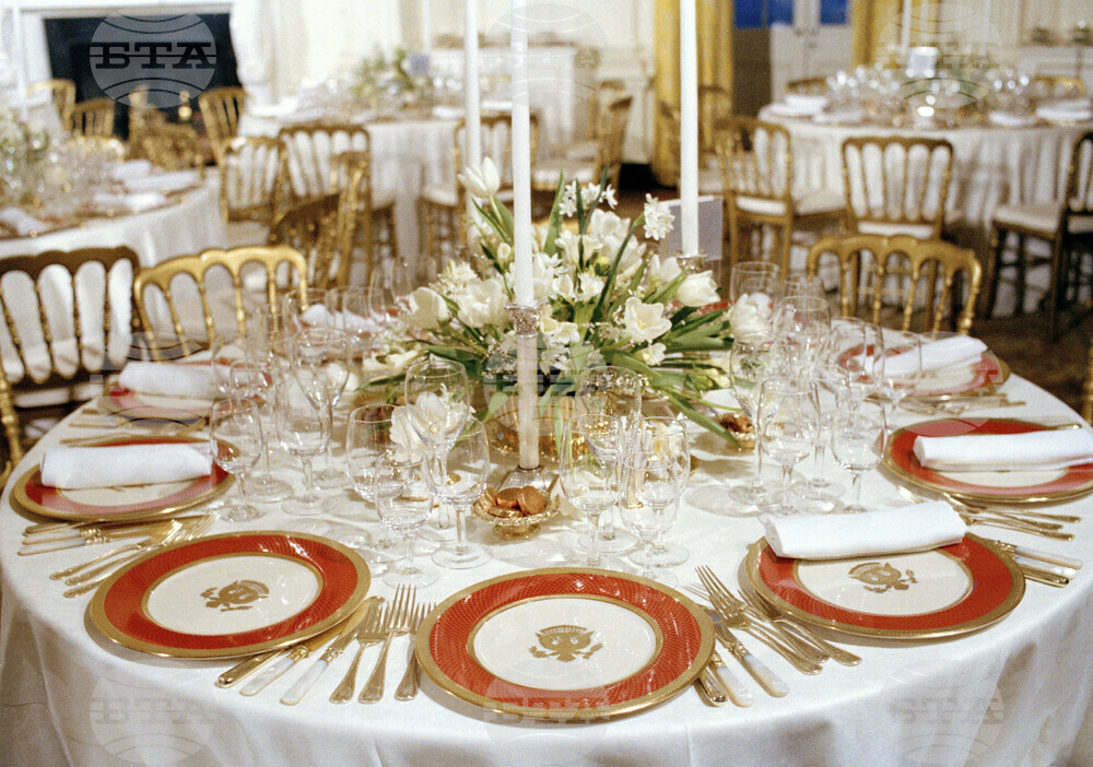 State Dinners White House Ornament
