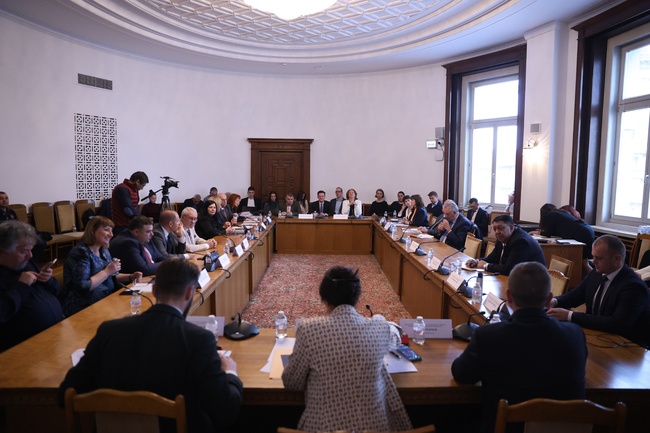 Hearing of Ombudsman Candidates Underway