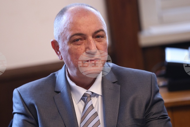 Институцията на омбудсмана трябва да е по-мобилна и по-достъпна за хората, каза кандидатът за омбудсман Антон Станков 