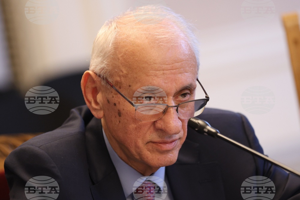 Народно събрание - Комисия по здравеопазването - Силви Кирилов