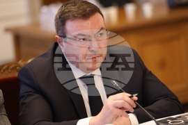 Народно събрание - Комисия по здравеопазването - Костадин Ангелов