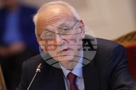 Народно събрание - Комисия по здравеопазването - Силви Кирилов