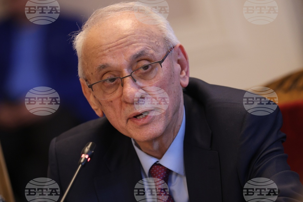 Народно събрание - Комисия по здравеопазването - Силви Кирилов