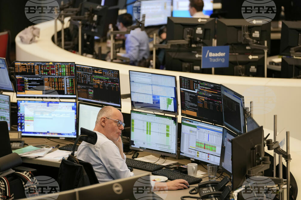 Европейските борси с растеж в предобедната търговия заради изключването от американските мита на някои технологични продукти