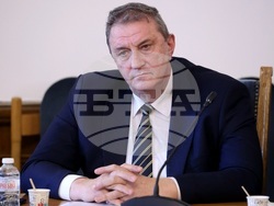 Народното събрание - Комисия по транспорт и съобщения - заседание