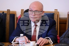 Народното събрание - Комисия по транспорт и съобщения - заседание