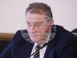 Народното събрание - Комисия по транспорт и съобщения - заседание