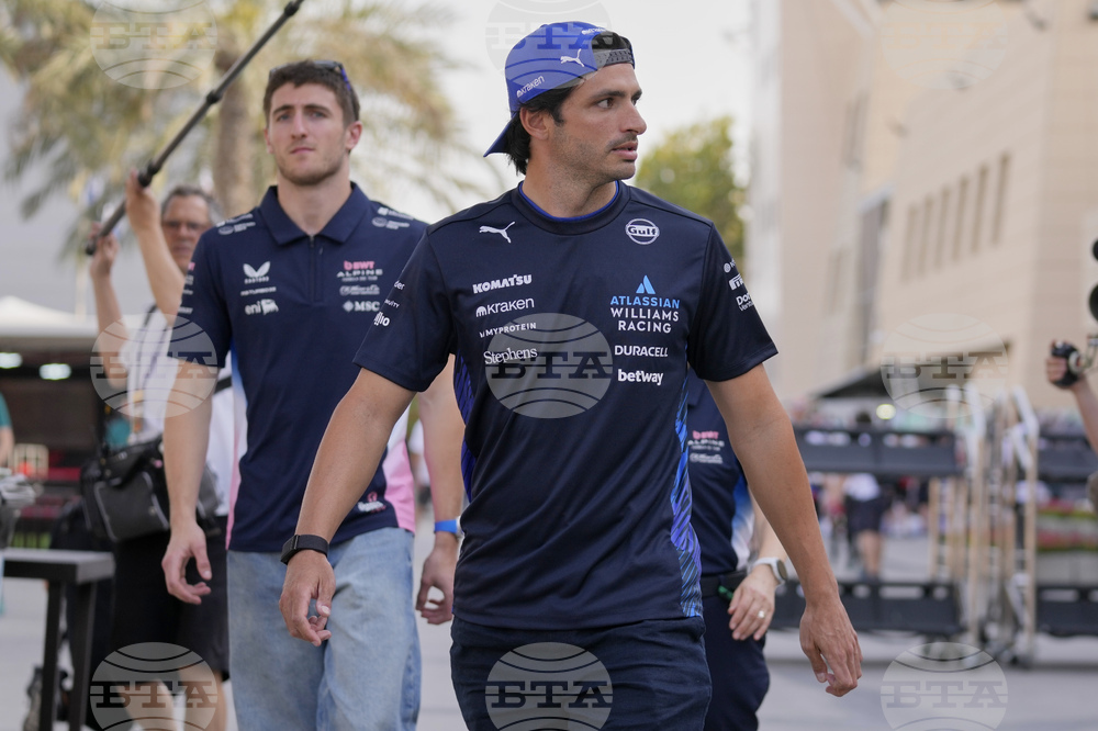 Сайнц за проблемите при адаптацията: „Навиците от Ферари създават трудности в Уилямс“