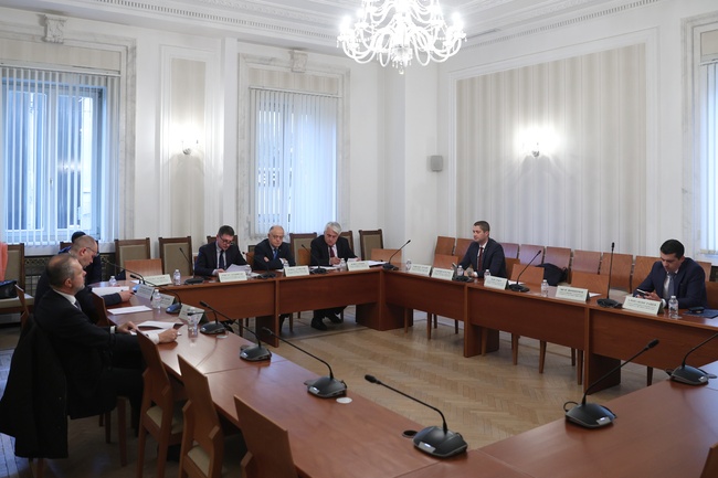 Ще бъдат изслушани седем кандидати за председател и членове на Националното бюро за контрол на специалните разузнавателни средства