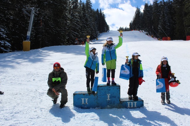 С най-атрактивната дисциплина - паралелен гигантски слалом, малките алпийци закриха сезон 2024/2025