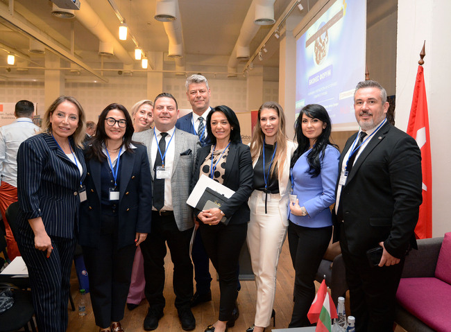 Зам.-кметът Снежана Апостолова откри бизнес форум във Варна с акцент върху устойчивото развитие на туризма