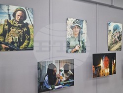 Хасково - фотоизложба „Война през два обектива: Там, където мълчанието крещи“